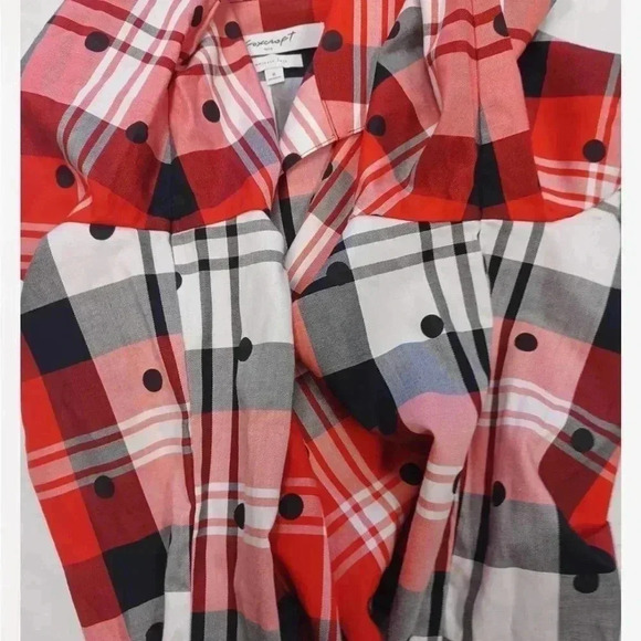 Foxcroft Plaid Wrinkle Free  Button Down Top Size 8 - Picture 5 of 9